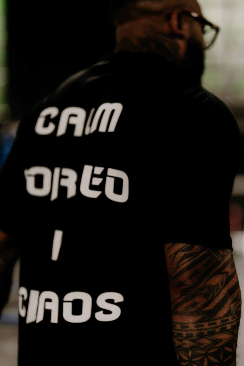 CALM FORGED IN CHAOS -- TEE 2XL